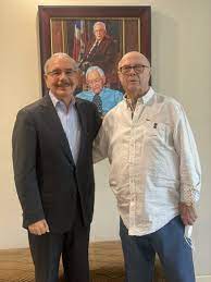 Hipólito Mejía visita a Danilo Medina.
