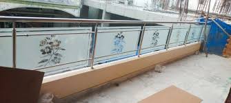Stainless Steel Designer Glass Balcony