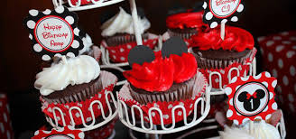 minnie mouse themed first birthday party