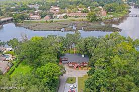 32207 fl waterfront homes