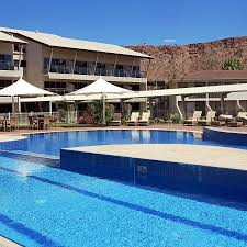 Explore historic sites, art galleries, cultural events & more. Hotel Crowne Plaza Alice Springs Lasseters Alice Springs Trivago Nl