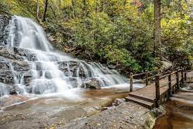 top 4 smoky mountain waterfalls near