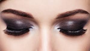 black eyeshadow look