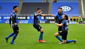 Over goals occurred for 1 times and over corners occurred for 2 times. Hasil Liga Italia Crotone Vs Inter Milan 0 2 Nerazzurri Di Ambang Juara Bola Tempo Co