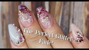the perfect glitter fade gel nail