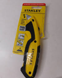 stanley retractable utility carpet