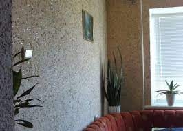 Стената шпаклована, грундирана с лепило за тапети и след това японската мазилка. Yaponska Mazilka Olimpos Mazilka Silk Plaster Leros Bg
