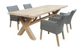 what is acacia wood outdoor furniture