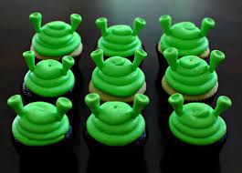Shrek Cupcakes By Snacky French Snacky French Cakes Pinterest  gambar png