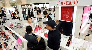 shiseido counts on personal touch in