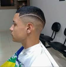 Also known as a bald fade, the skin fade haircut blends the sides and back into the skin to provide short to create some contrast, if you cut a #3 on top, then choose a #2 on the sides. 10 Cool Men S High Skin Fade Haircut Trends To Follow In 2021 Hmobilebarber Com