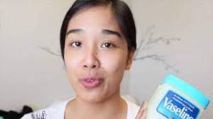 how to remove makeup with vaseline