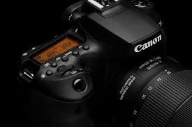 | please provide a valid price range. Camera Review Canon 80d Vs Canon 90d