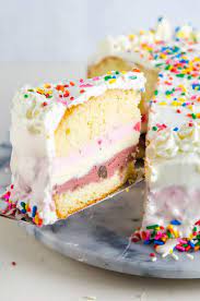 Ice Cream Cake With Cake Base gambar png