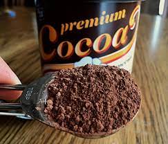 eating cocoa powder