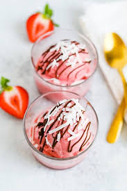 strawberry coconut milk sorbet 3