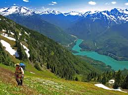 the best hikes in north cascades