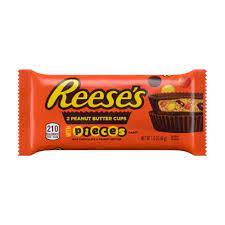 Giant Cookie Stuffed With Reese S Pieces Mini Reese S Peanutbutter  gambar png