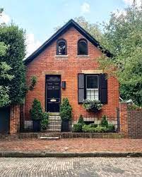 Colors That Go With Orange Brick Houses