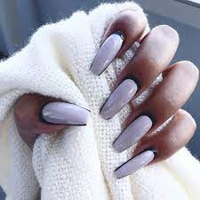 20 best black and gray nails to try in