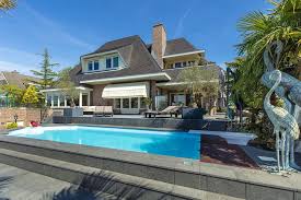 Plaats hier zelf een advertentie: Ijsseldijk 99 A Luxury Villa Townhouse For Sale In Krimpen Aan Den Ijssel South Holland Property Id 5ed9e1d7551649038fa0f52f Christie S International Real Estate