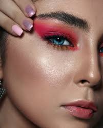 makeup artist khuraira cosmetics