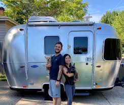 8 small travel trailers under 4000 lbs