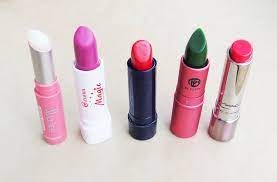 we found 5 color chaning lipsticks that