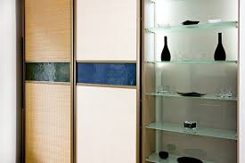 Bespoke Shelves Fast Glass Processing