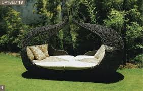 Unique And Luxurious Outdoor Furniture