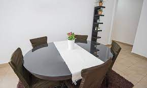 What Is The Standard Table Runner Size