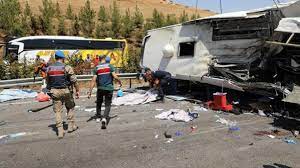 Gaziantep'teki feci kazaya neden olan otobüs nasıl devrildi? Yaralı yolcu  her şeyi anbean anlattı - Haberler
