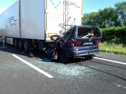 Incidente sull'autostrada a4, schianto tra camion alle porte di milano: Incidente Mortale Autostrada A4 2 Giugno 2019