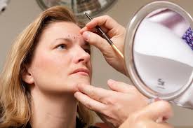 unregulated cosmetic procedures