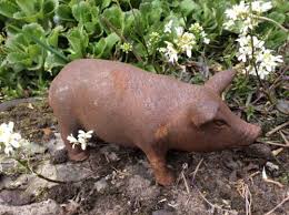 Metal Rusty Cast Iron Piglet Pig