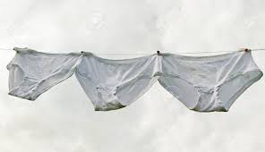 服のラインに女性の下着が濡れています。の写真素材・画像素材 Image 22607421