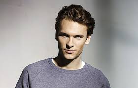 Albin ekdal is a professional football player who plays as a midfielder for sweden national football team and german bundesliga club, hamburger sv. Who Is Albin Ekdal Dating Albin Ekdal Girlfriend Wife
