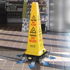 wet floor sign with cordless floor