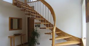 Apparently, the staircase had not been built on site and was designed without a center support or stringer. 11 Most Interesting Staircase Design Ideas For Small Spaces