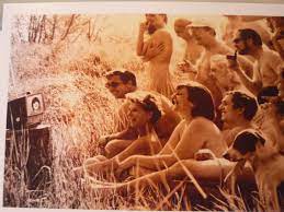 1960s Nudists Watch Television 4 by 6 Inch Print 1960s TV Nudist Colony  Naturalists Enjoying Nature Fun Card - Etsy