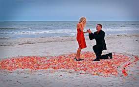 Romantic Couple On Beach Love Proposal ...