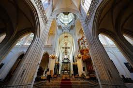 Beperkte openingsuren in het... - De Kathedraal, Antwerpen | Facebook
