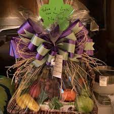 demi s gift baskets closed 36