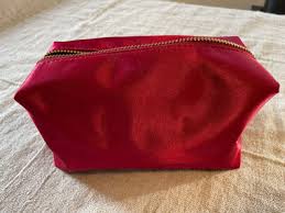 bare escentuals makeup bags and cases