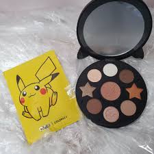 pokemon pikachu eyeshadow palette