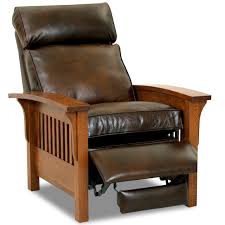 If you haven't heard of one of the biggest names in recliner industry, the one that set the standard for innovative designs and quality, then let me just clear things up for you a bit. La Z Boy Or Lazy Boy Recliners Wall Hugger Recliners