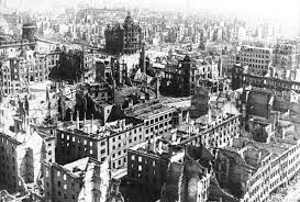 Luftbild der altstadt von münchen. Luftangriffe Auf Dresden Wikipedia