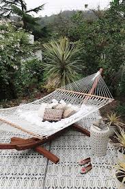 A brazilian hammock or a spreader bar hammock. Pin By Simone Rossouw On Backyard Oasis Backyard Inspiration Backyard Hammock Backyard Patio