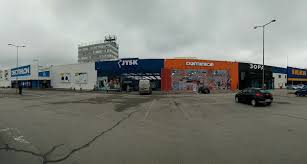 Jysk е международна верига магазини на дребно, които продават „всичко за дома. Google Maps