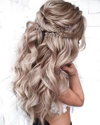 If you are holding your wedding reception somewhere outdoors, such as in a wooded area, get back in touch with nature and use natural. 30 Gorgrous Wedding Hairstyles Ideas For Modern Bride Elegantweddinginvites Com Blog